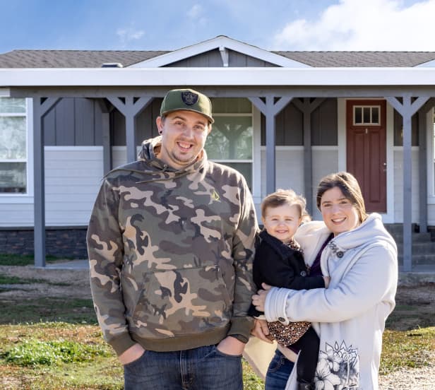 Photo of Angela & Robert Paquette from Tennessee